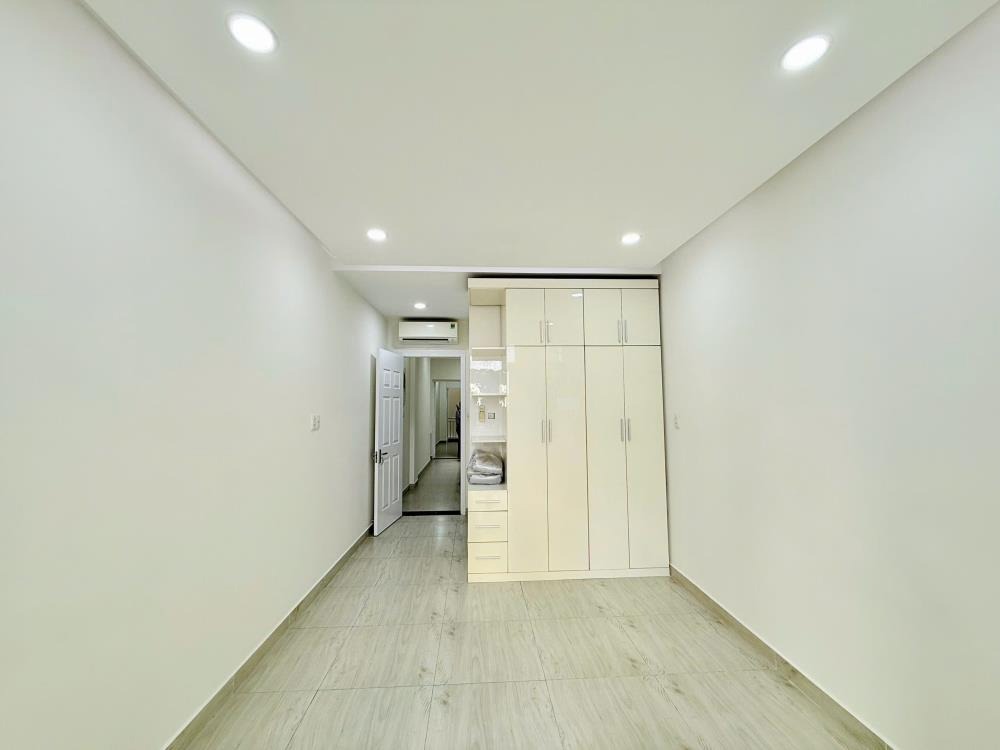 Cho Thuê Nhà Nguyên Căn Phú Nhuận - 24 triệu/tháng - Hẻm Xe Hơi