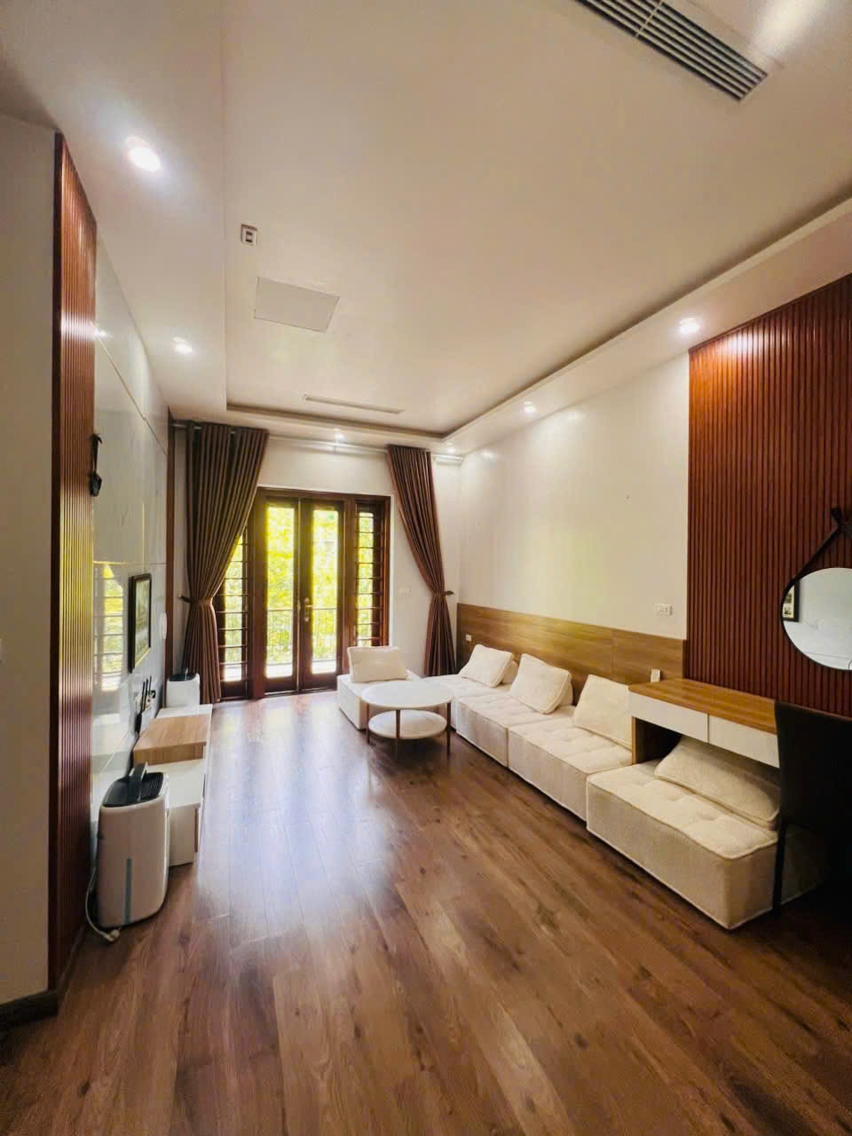 Cho Thuê Biệt Thự Cao Cấp Garden Ville Ciputra - K5-02 View Công Viên