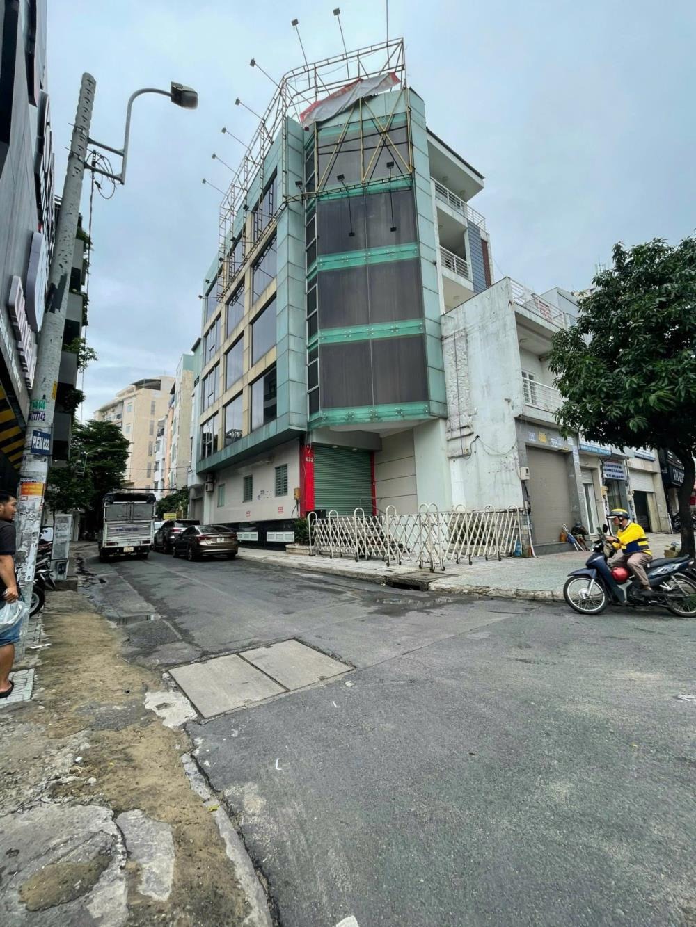 Cơ Hội Đầu Tư: Tòa Nhà Góc 2 Mặt Tiền, Vị Trí Đắc Địa Quận Tân Bình