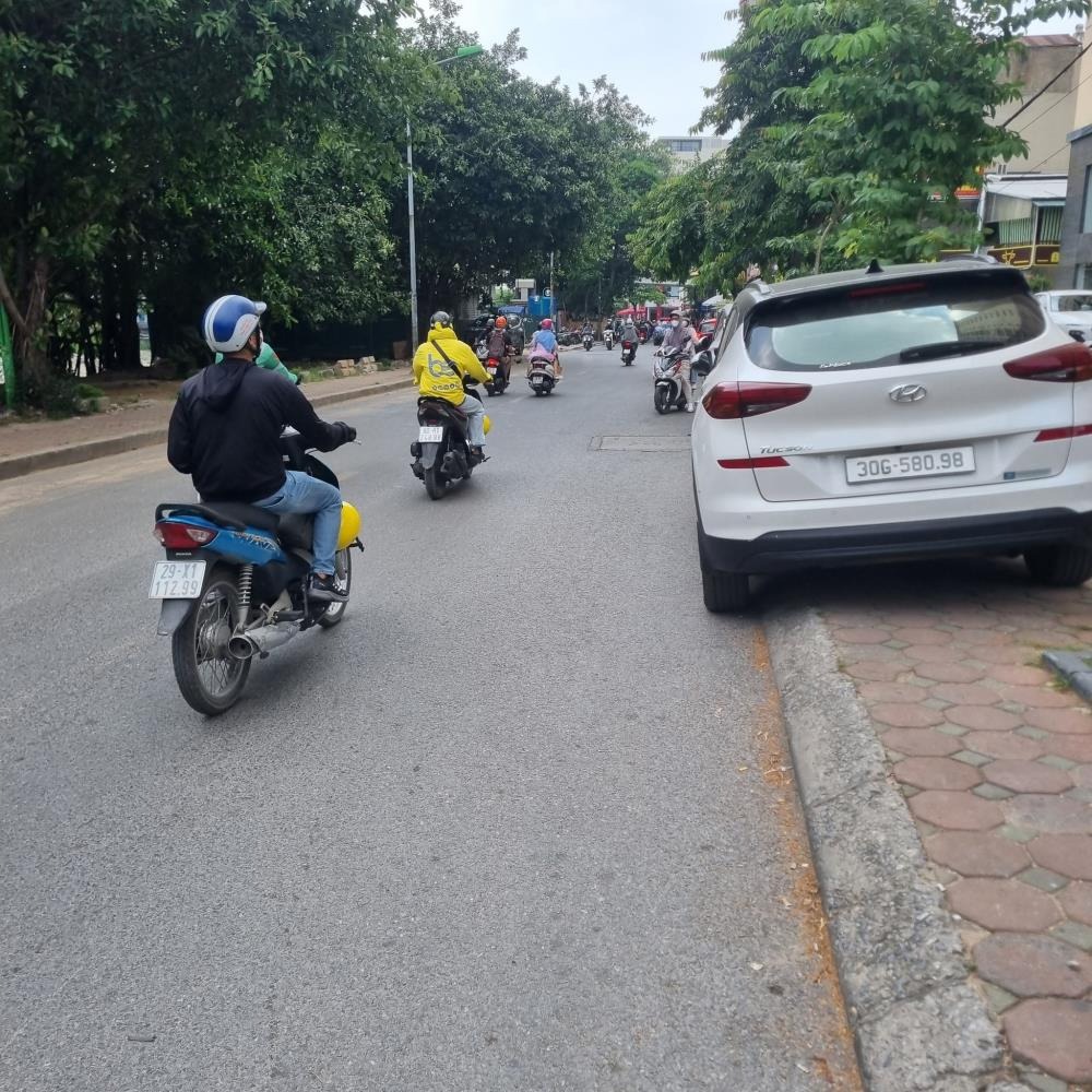 Chung Cư Nguyễn Ngọc Vũ 68m² - 2PN, Giá 4.85 Tỷ