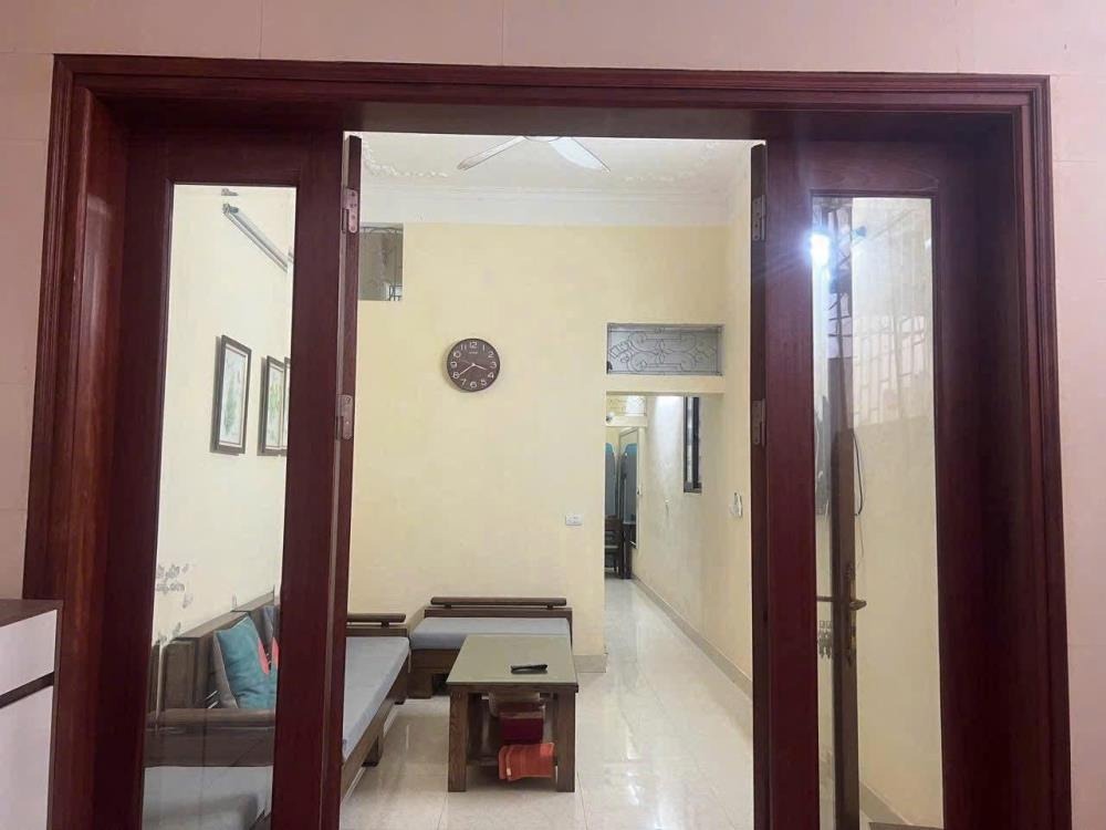 Cho Thuê Nhà Nguyên Căn Tản Đà, Hà Đông - 50m2, 3T, 3PN, Nội Thất Đầy Đủ - 11tr/th
