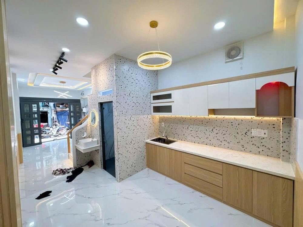 Cho Thuê Nhà Nguyên Căn Quận 11 - 3.5x10m - Giá 12 Triệu/Tháng