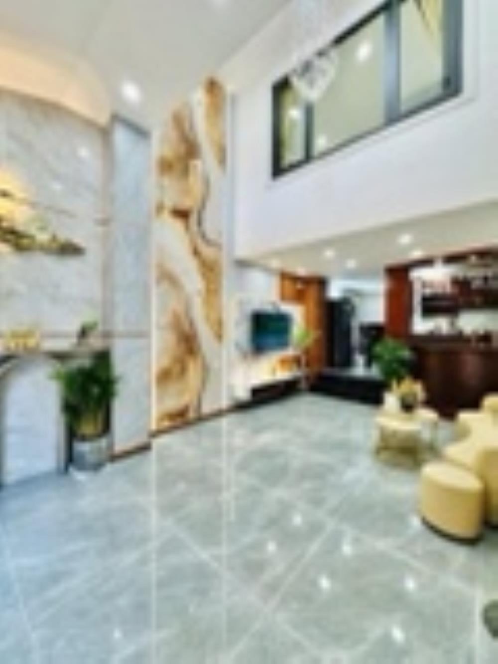 Nhà 70m2, 3 Tầng, Ngay Chợ Thị Nghè, Giá 4.15 Tỷ - Full Nội Thất