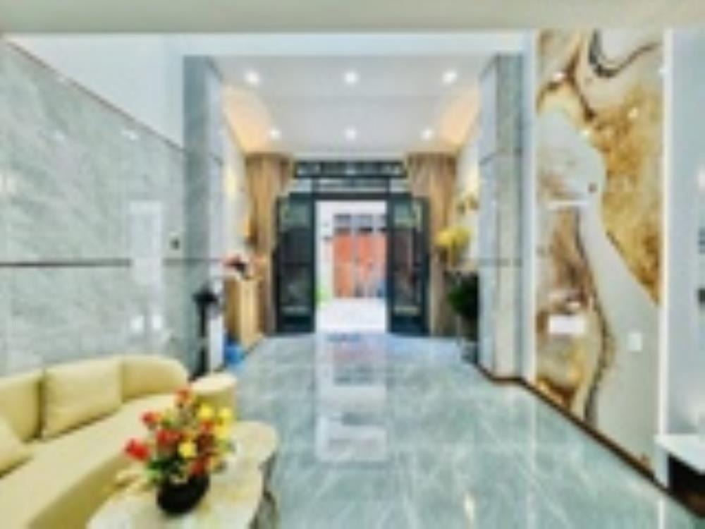 Nhà 70m2, 3 Tầng, Ngay Chợ Thị Nghè, Giá 4.15 Tỷ - Full Nội Thất