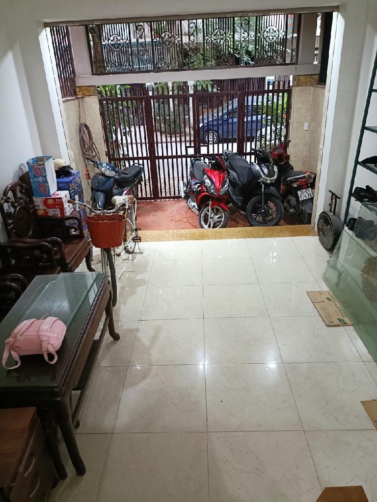 Bán Biệt Thự Xuân Phương 80m2, 5 Tầng, Gara Ô Tô, KD Tốt - Giá 18 Tỷ