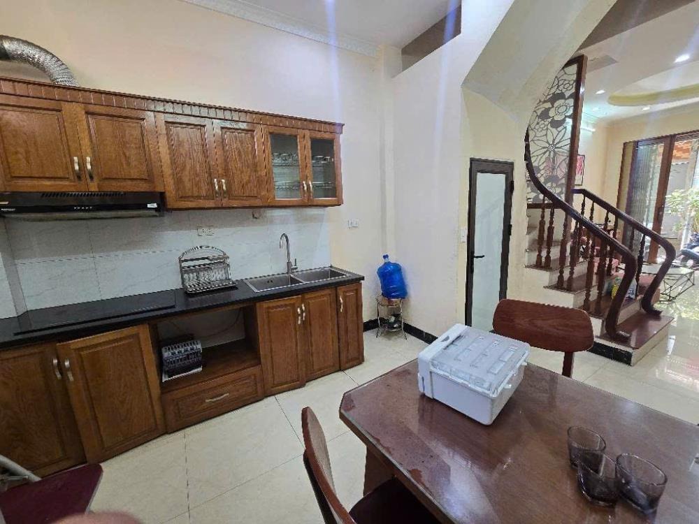 Nhà 4 Tầng, 37m2, Xuân Phương - Giá 6.6 Tỷ