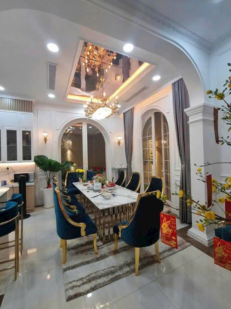 Bán Biệt Thự Cao Cấp Đặng Thùy Trâm, Bình Thạnh - 32 Tỷ