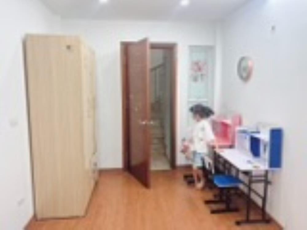 Cho Thuê Nhà Nguyên Căn 5 Tầng Đống Đa - Full Nội Thất - Giá 10.5 triệu/tháng