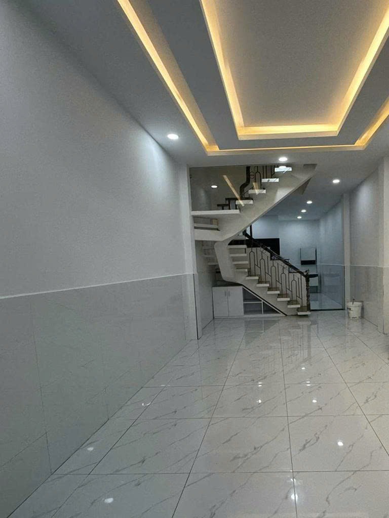Nhà Làng Bình Thạnh, Vị Trí Đẹp, Giá 6.5 Tỷ
