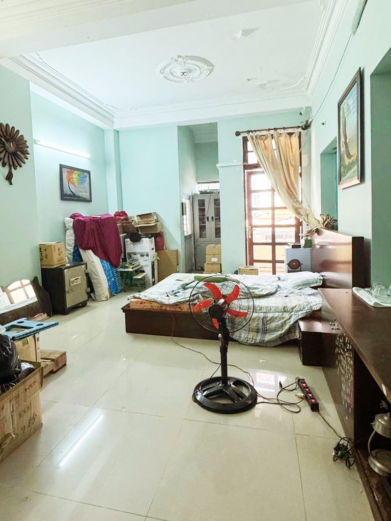 Nhà Lý Thường Kiệt, Hẻm Xe Tải, 6 Phòng Ngủ, Giá 7.99 Tỷ