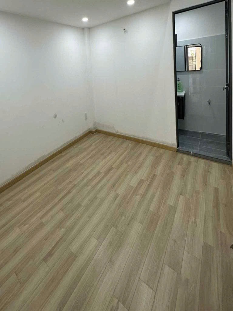 Nhà Làng Bình Thạnh, Vị Trí Đẹp, Giá 6.5 Tỷ
