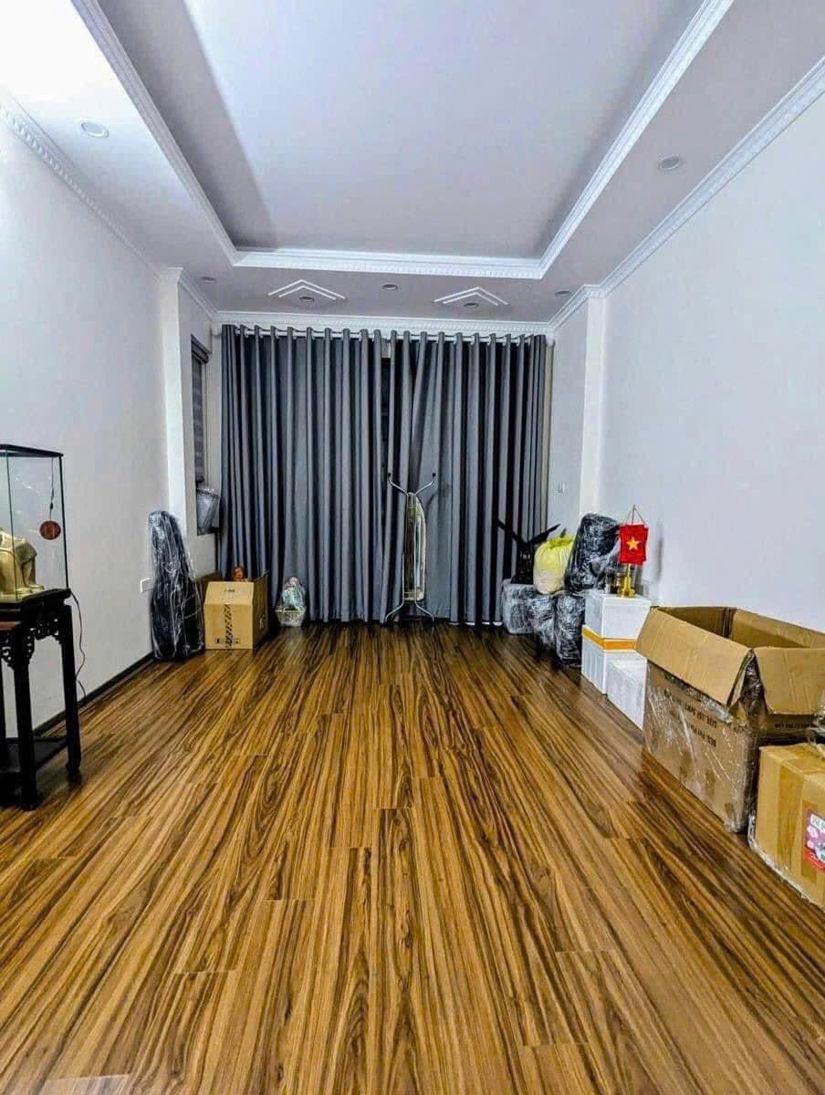 Cho Thuê Nhà 5 Tầng Kim Mã, Ba Đình - Giá 15tr/Tháng