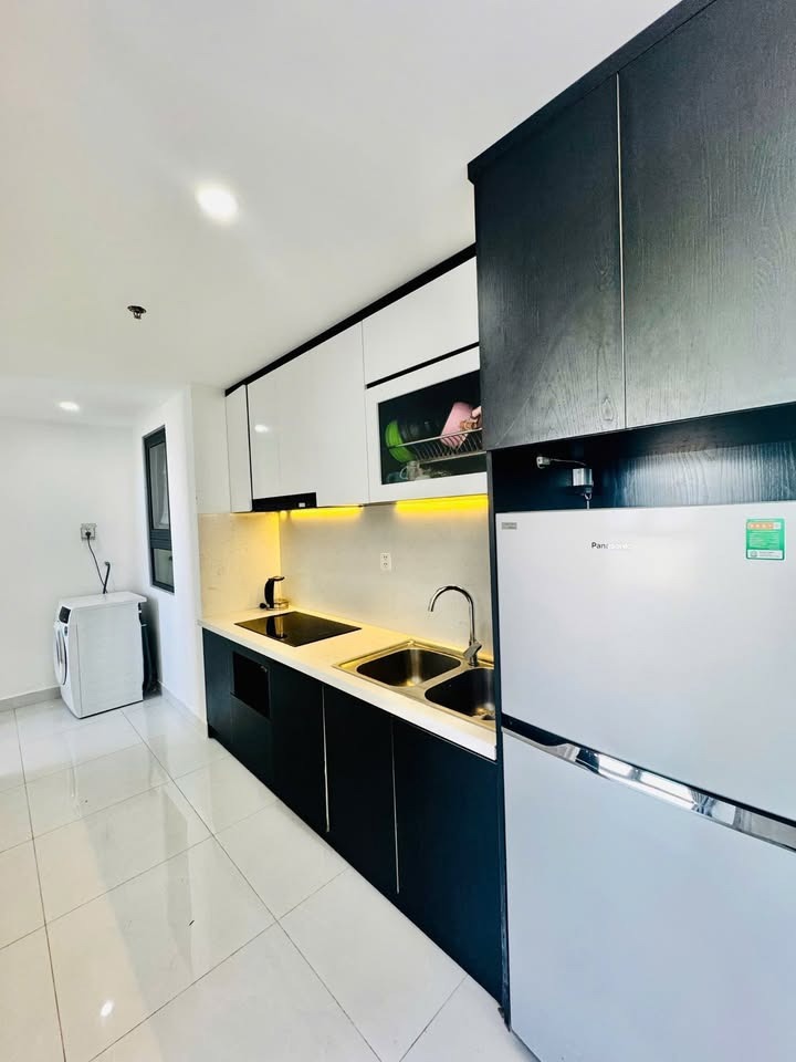 Căn Hộ 2PN, View Hồ Bơi Vô Cực - Mt Quốc Lộ 1A, Giá 1.18 Tỷ - Ở Ngay