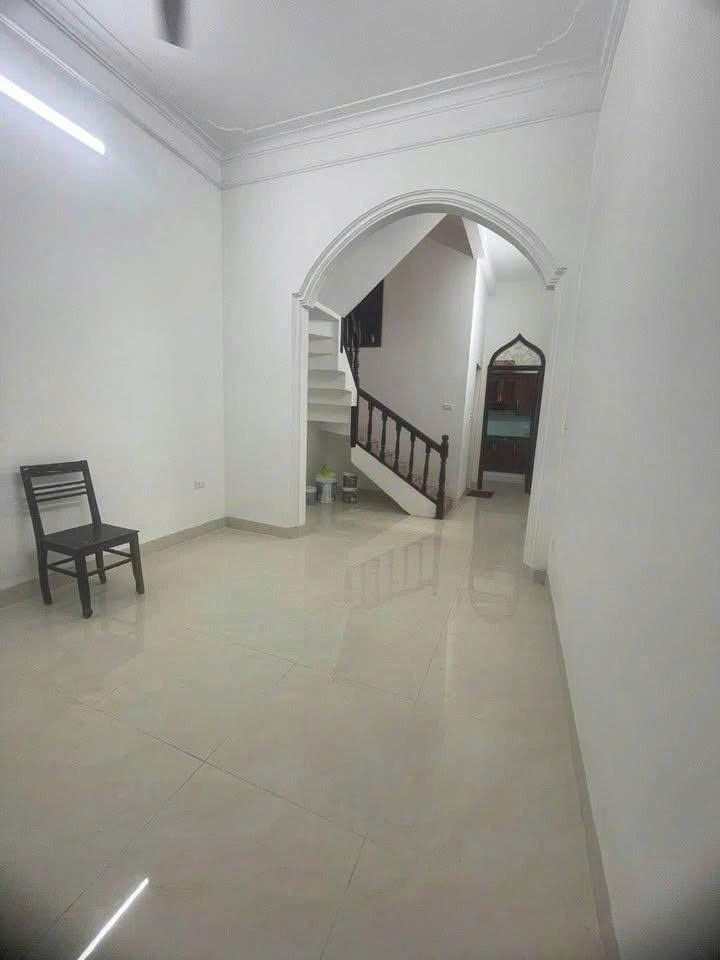 Cho thuê nhà 4 tầng, ngõ 622 Minh Khai, Hai Bà Trưng - 20tr/tháng