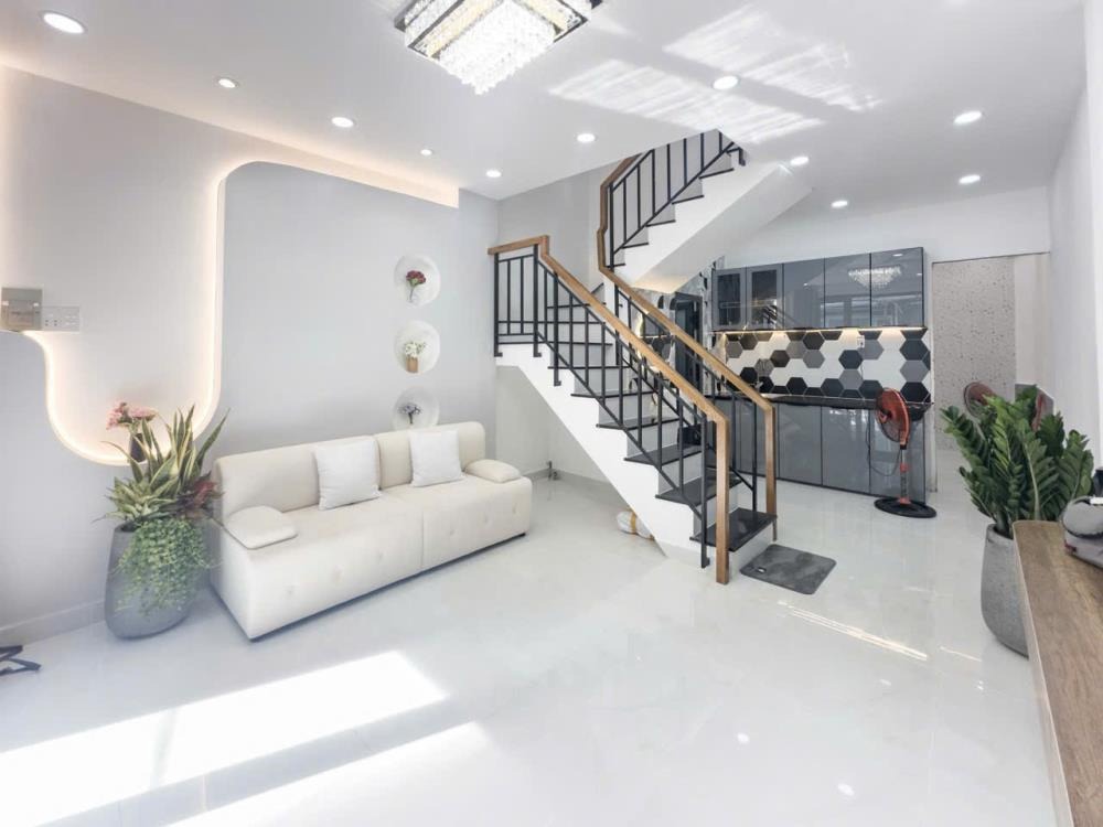 Cho Thuê Nhà Nguyên Căn Bình Thạnh - Giá 16 Triệu/Tháng | Nơ Trang Long