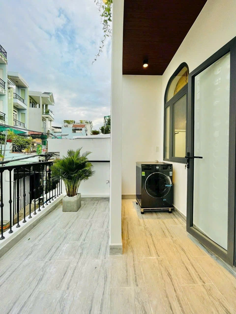 Bán Nhà Quận 3 - 56m2, 3 Phòng Ngủ - Giá 3.24 Tỷ