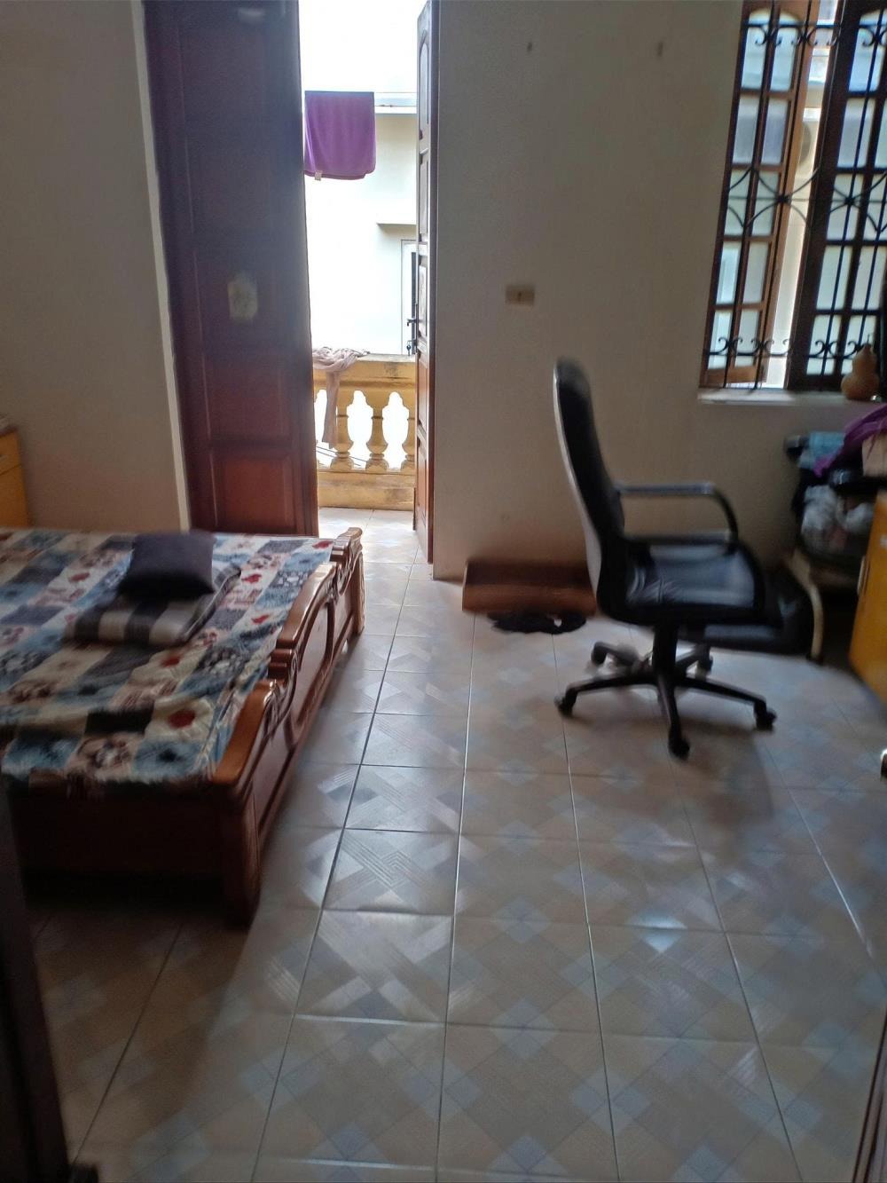 Cho Thuê Nhà 3 Tầng, Góc Ngõ Rộng, Phố Ngọc Hà, Ba Đình - Giá 11.5tr/tháng