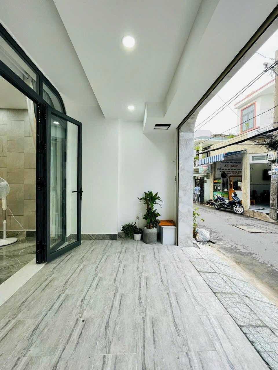 Bán Nhà Quận 3 - 56m2, 3 Phòng Ngủ - Giá 3.24 Tỷ