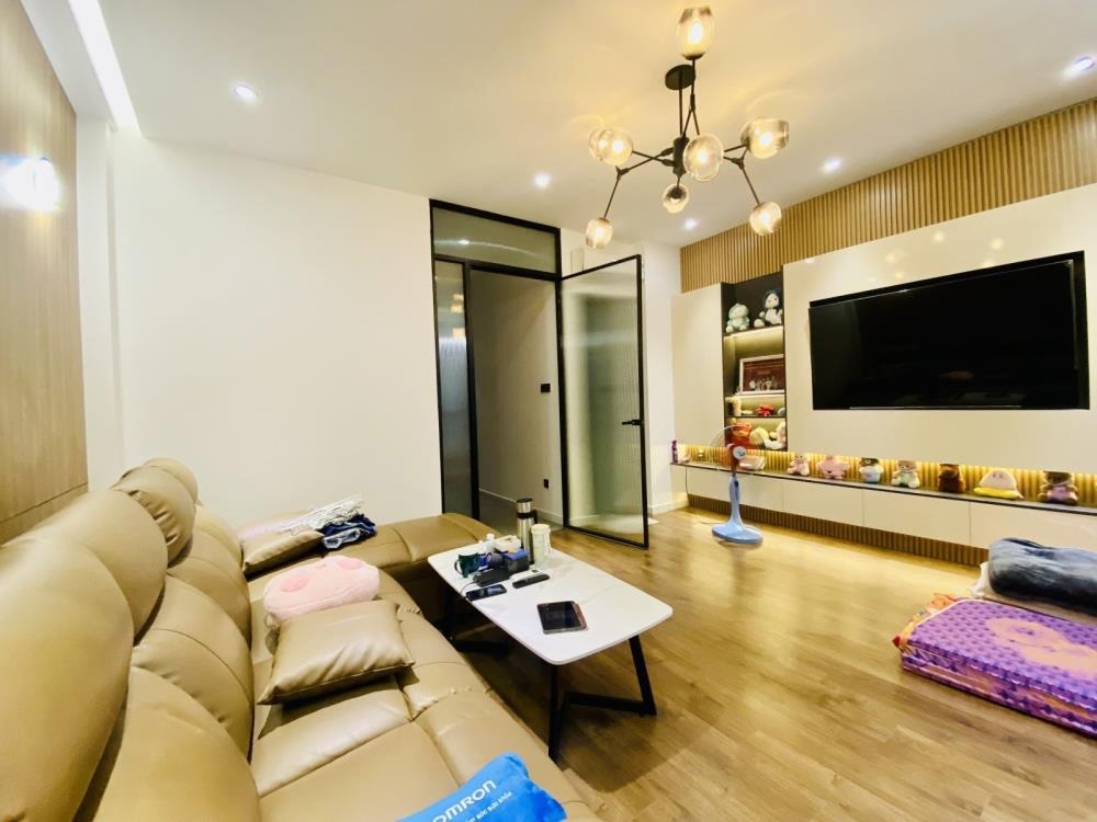 Tuyệt phẩm 4 Tầng, Thang Máy, Ngay Ga T3 - 84m2 - 18.5 Tỷ