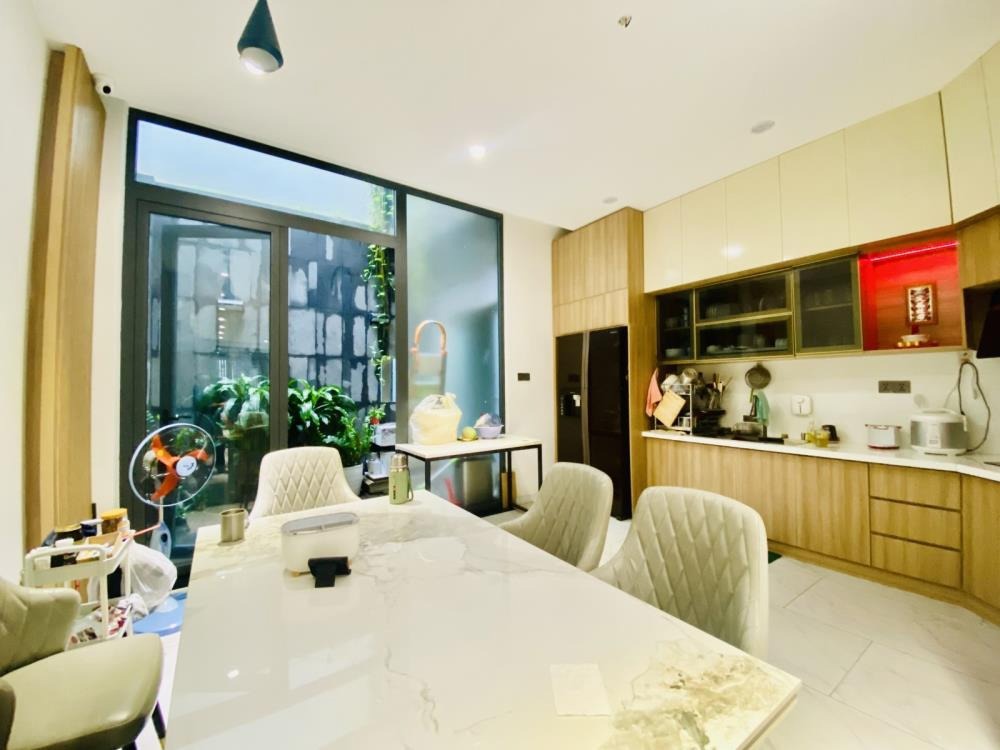 Tuyệt phẩm 4 Tầng, Thang Máy, Ngay Ga T3 - 84m2 - 18.5 Tỷ