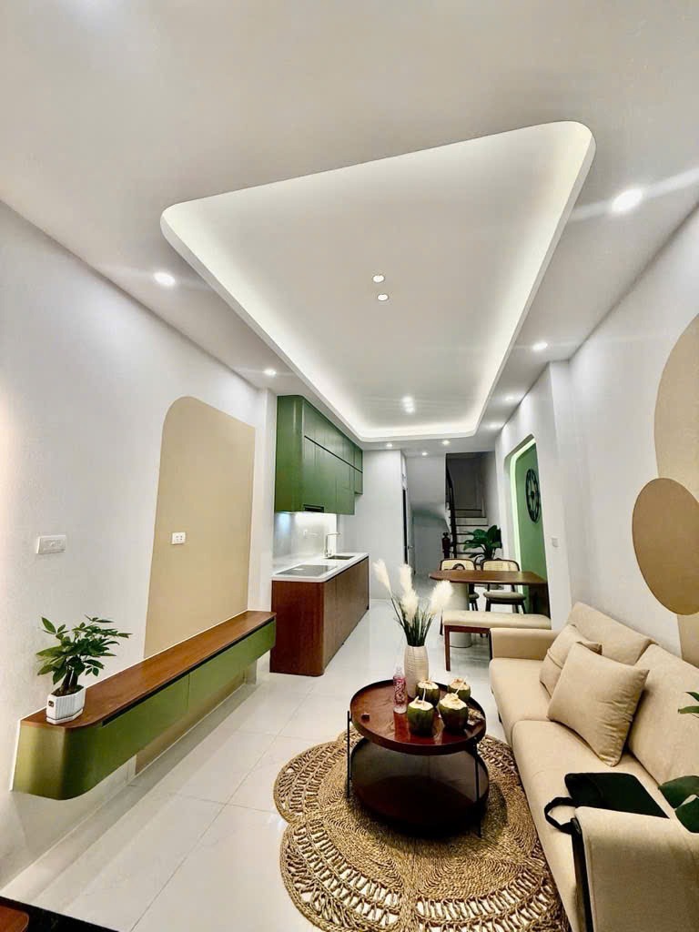 Bán nhà Mễ Trì, Nam Từ Liêm: Ô tô gần, Sổ vuông, Giá 7.85 tỷ