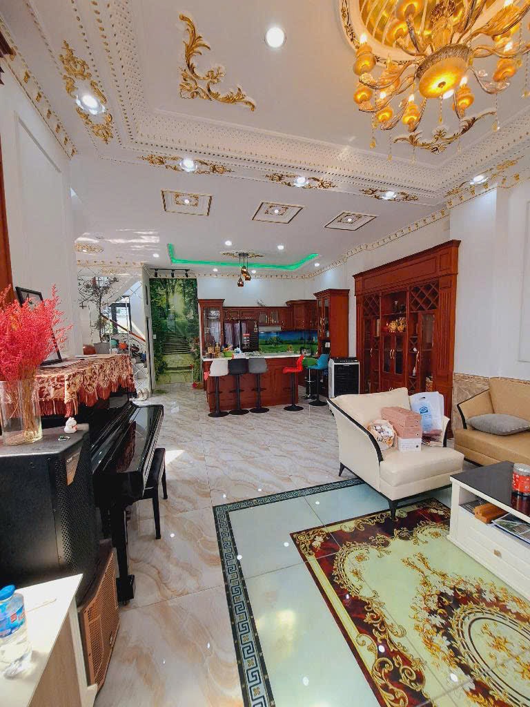 Bán nhà biệt thự 132m2, tặng full nội thất, 1 tỷ bớt lộc