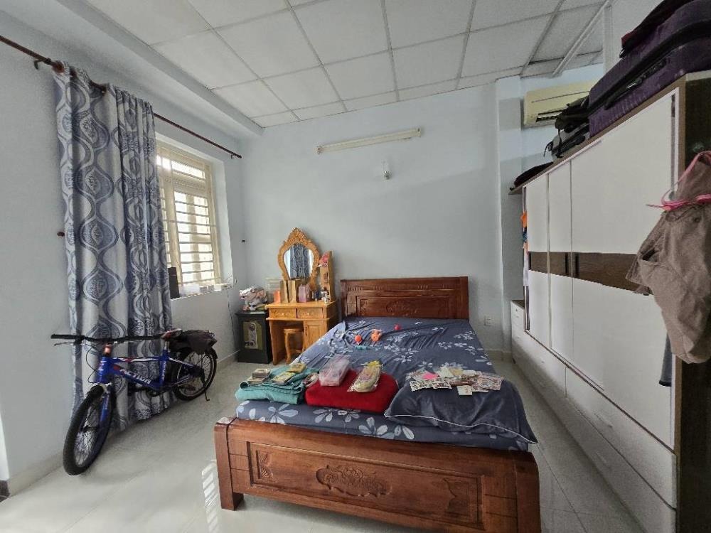 Bán nhà mặt tiền vườn lài, tân phú 2 tầng 120m2. Kinh doanh đỉnh, giá 17.5 tỷ