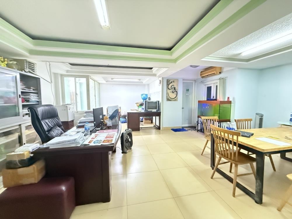 Nhà phố 5 tầng, 11 phòng, kinh doanh đỉnh cao - Lê Văn Sỹ, 16 tỷ