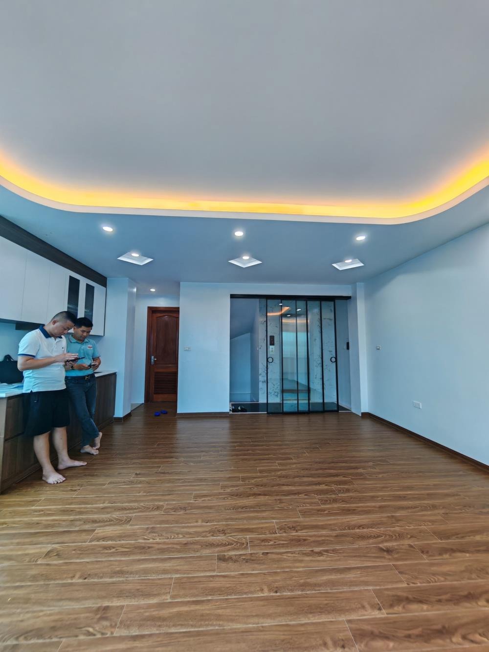 Bán nhà Ba Đình 7 Tầng Thang Máy, Mặt Tiền Kinh Doanh - Vị Trí Vàng
