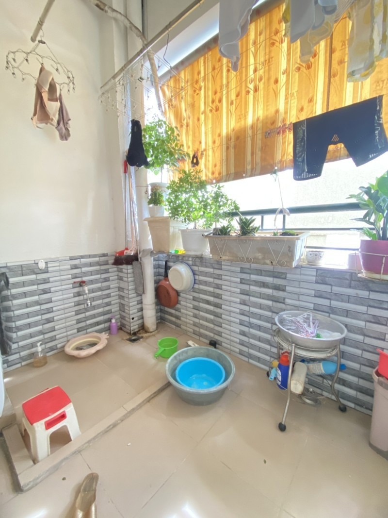 Bán Căn Hộ 2 Phòng Ngủ Chung Cư Bộ Quốc Phòng Hoàng Quốc Việt - Giá 5.5 Tỷ