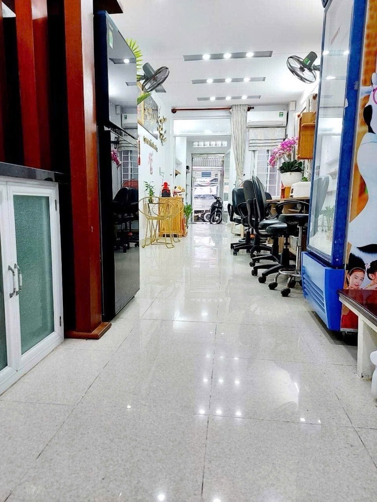 Hẻm Xe Hơi, 3 Tầng, 6 Tỷ - Nhà Đẹp, An Ninh, Phú Nhuận
