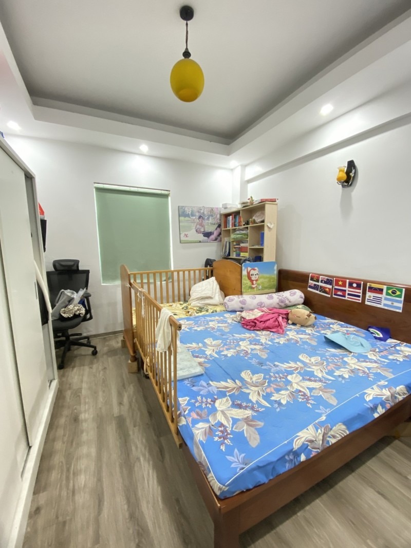 Bán Căn Hộ 2 Phòng Ngủ Chung Cư Bộ Quốc Phòng Hoàng Quốc Việt - Giá 5.5 Tỷ