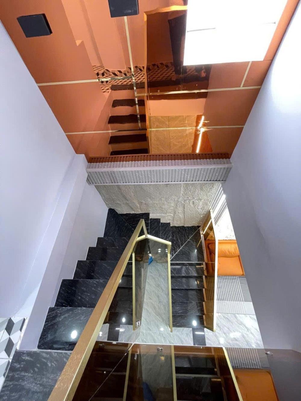 Bán nhà 2 tầng, Full NT, 45m2, Tân Bình - Ngõ Lê Văn Sỹ, 6 tỷ (TL)