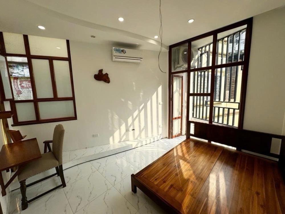 Bán Nhà Phố Tô Vĩnh Diện, Thanh Xuân - Gần Ngã Tư Sở - Full Nội Thất
