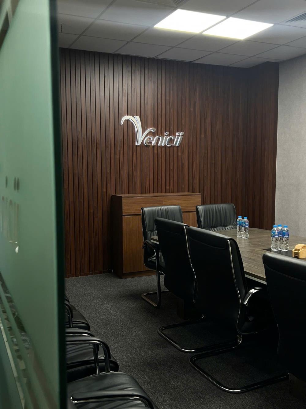 Nhượng Văn Phòng Giá Tốt Tại Hapulico Vũ Trọng Phụng - 300m² Full Nội Thất