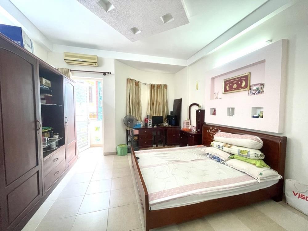 Nhà phố Tân Bình - 4PN, Vị trí đẹp, Giá 11.5 tỷ (TL)