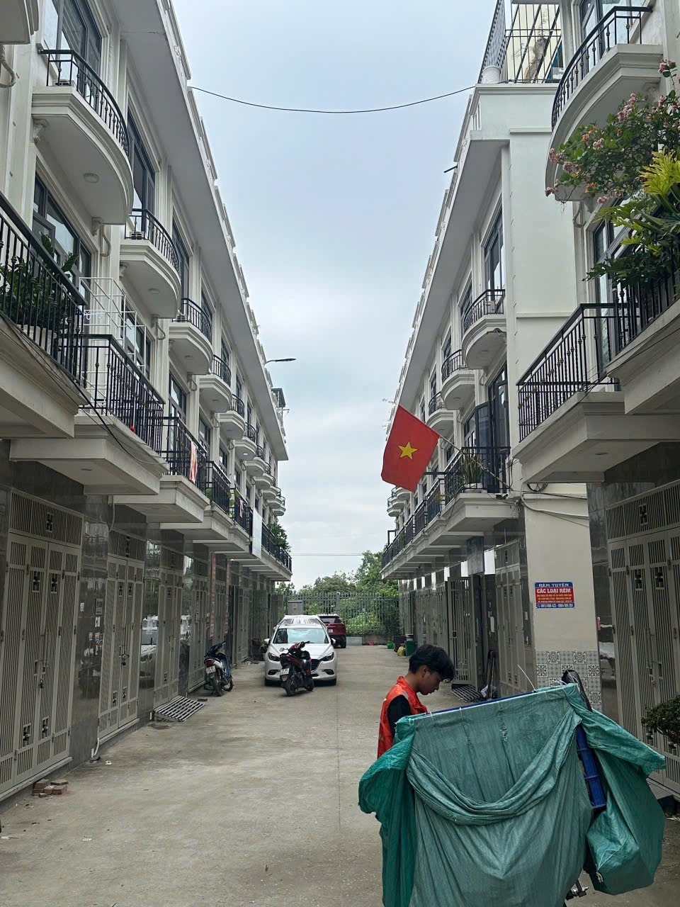 Chính chủ cho thuê nhà liền kề KĐT Văn Phú - Hà Đông