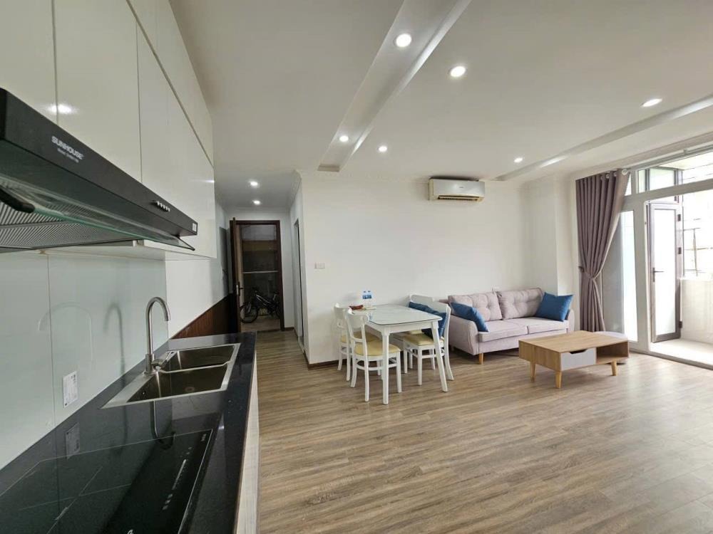Căn hộ 2PN 61m² Trần Quý Kiên - Full Nội Thất - Giá 4.9 tỷ