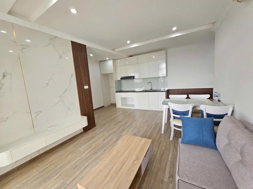 Căn hộ 2PN 61m² Trần Quý Kiên - Full Nội Thất - Giá 4.9 tỷ