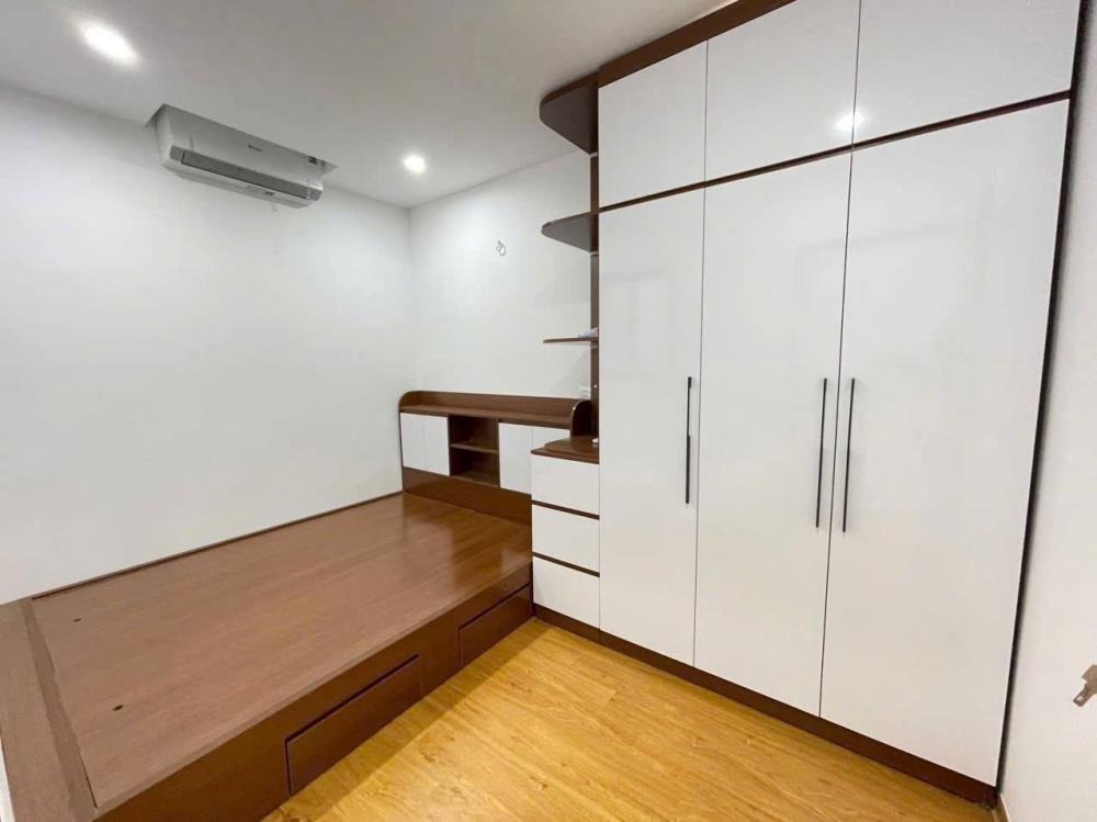 Căn hộ 3 phòng ngủ, trung tâm Cầu Giấy - Gần Đại học Sư Phạm, giá 4.4 tỷ