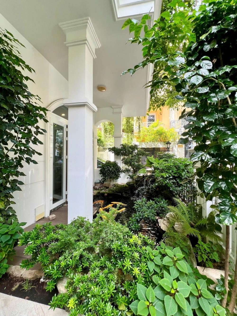 Villa 2 Mặt Tiền 175m2 Nguyễn Trọng Tuyển - 6 Phòng Ngủ, 68 Tỷ
