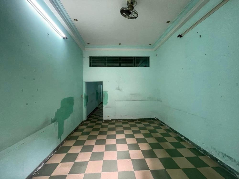 Nhà Đẹp Tân Bình - 100m2, 3 Tầng, Ngay Trường Đống Đa - Giá 9.75 Tỷ