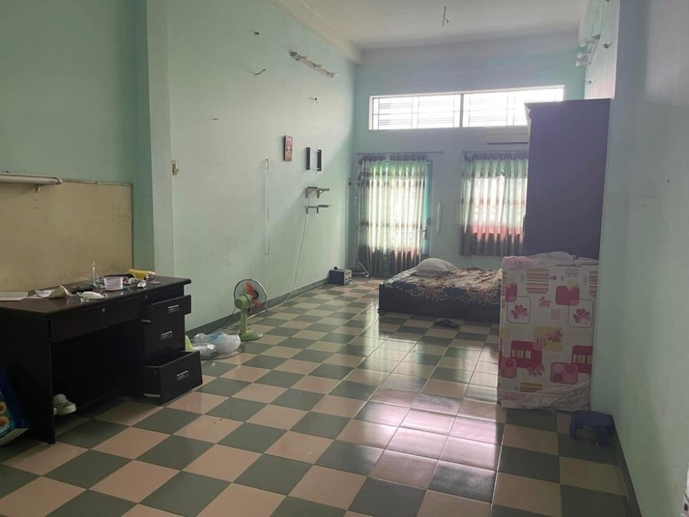 Nhà Đẹp Tân Bình - 100m2, 3 Tầng, Ngay Trường Đống Đa - Giá 9.75 Tỷ