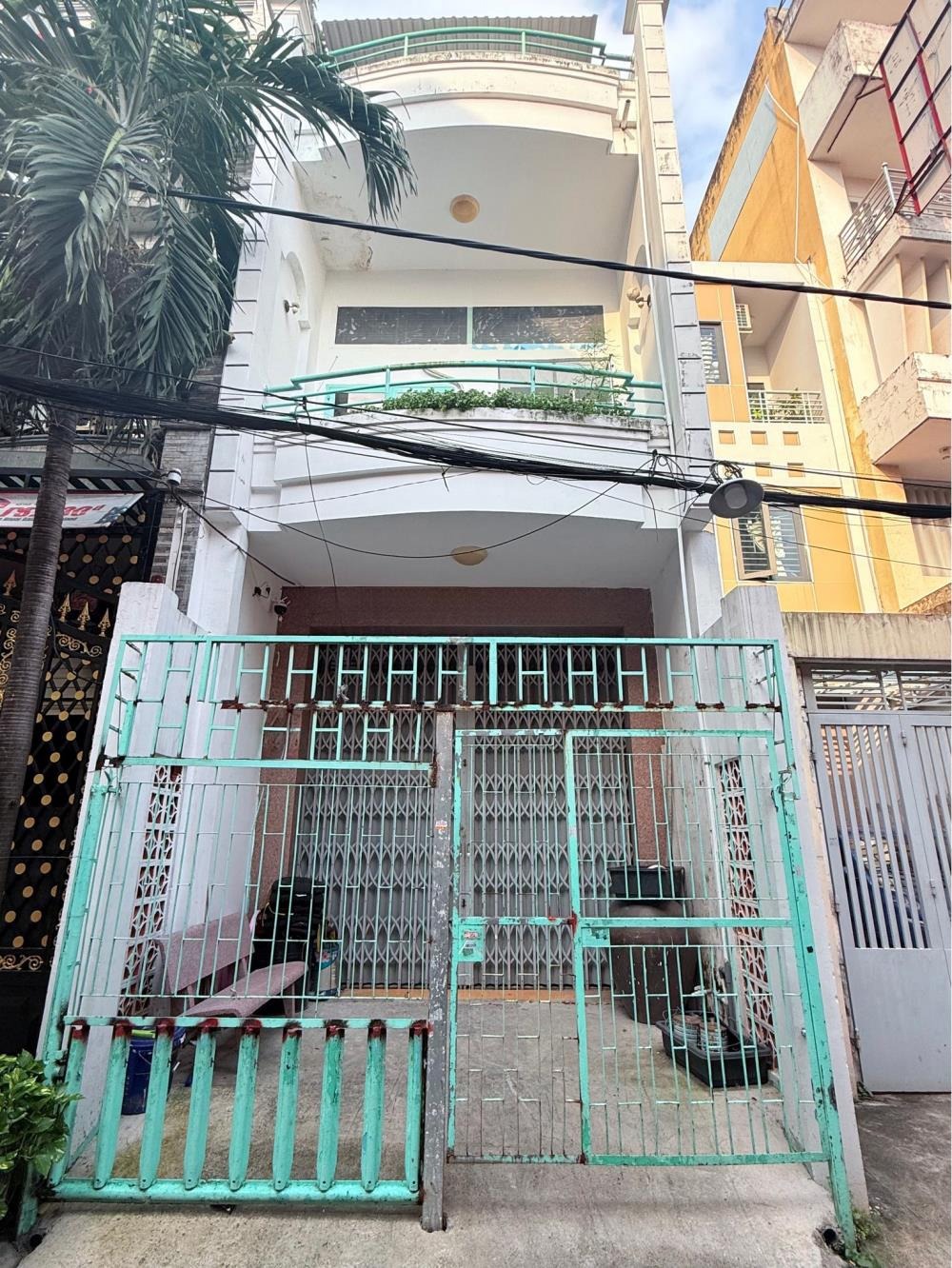 Nhà Đẹp Tân Bình - 100m2, 3 Tầng, Ngay Trường Đống Đa - Giá 9.75 Tỷ