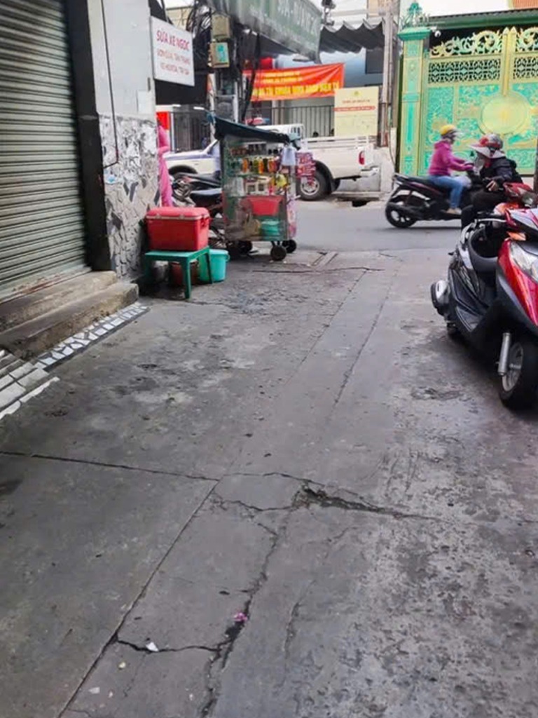 Nhà Hòa Bình, Đầm Sen: Vị trí đẹp, tiềm năng lớn