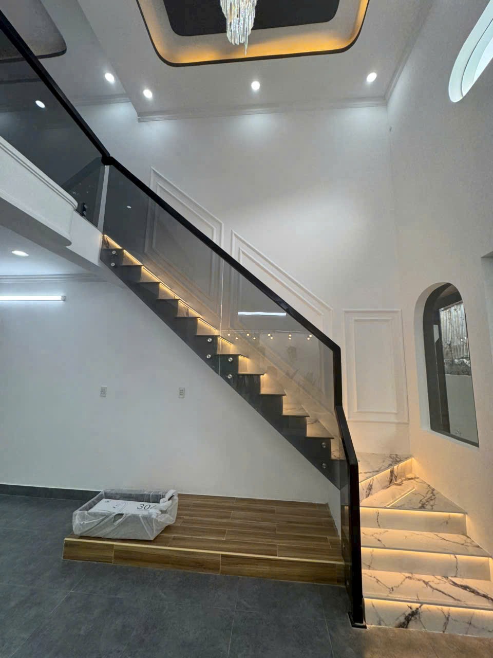 Bán Nhà Gác Lững 71.5m² SHC Hóc Môn - Giá 2.199 tỷ