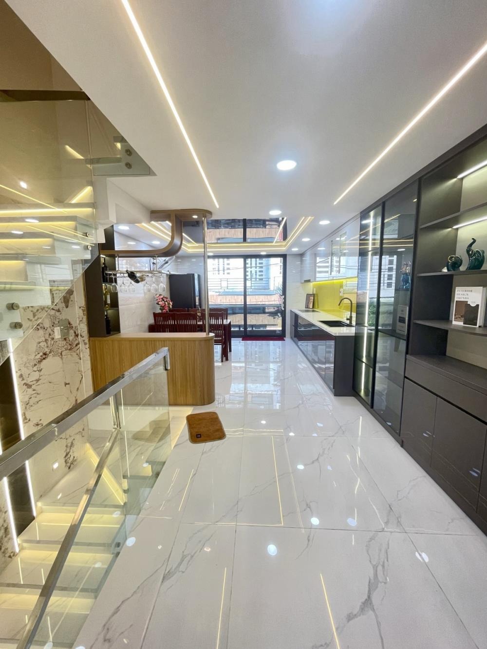 Siêu phẩm 6 Tầng - 64m2 Gò Vấp - 8.79 Tỷ (Full Nội Thất, Xông Hơi)