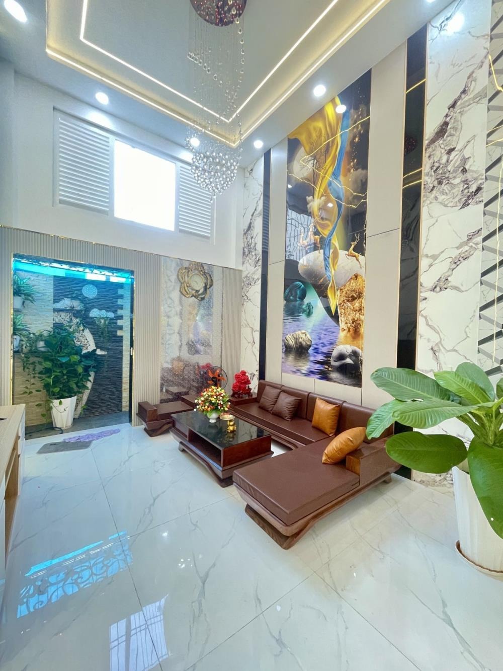 Siêu phẩm 6 Tầng - 64m2 Gò Vấp - 8.79 Tỷ (Full Nội Thất, Xông Hơi)