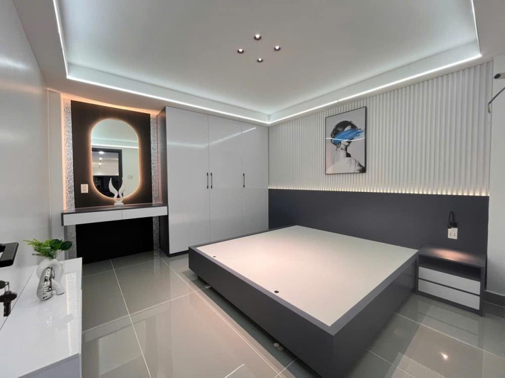 Siêu phẩm 4 Tầng, Tân Phú - Giá 8.1 tỷ (TL) - Vị trí đẹp, tiện nghi