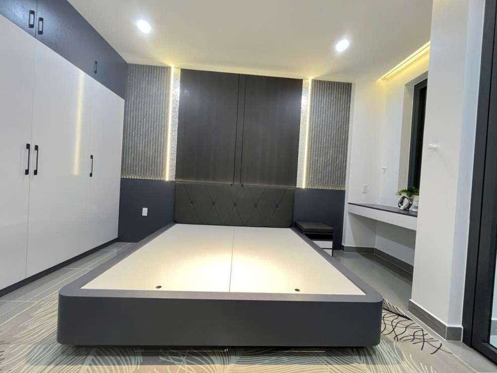 Siêu phẩm 4 Tầng, Tân Phú - Giá 8.1 tỷ (TL) - Vị trí đẹp, tiện nghi